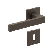 Scoop 8040Q Türgriff eckig Titanium matt